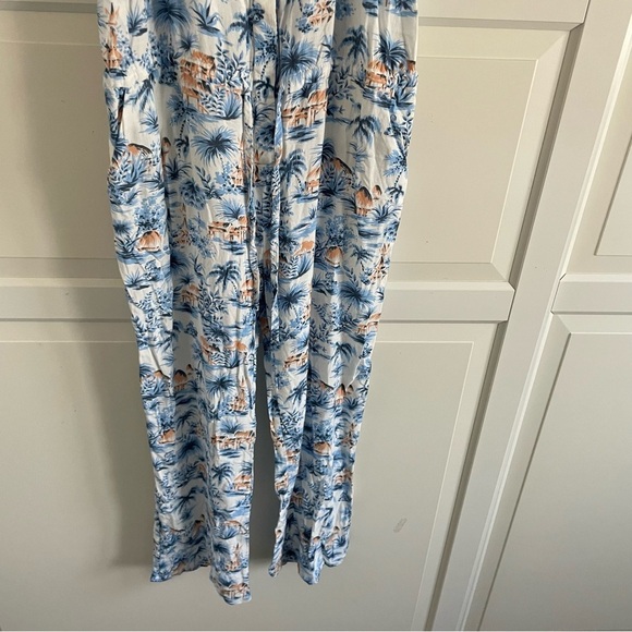 NWT Faherty Lelia blue white tropical print jumpsuit nwot 30556 - Picture 11 of 14